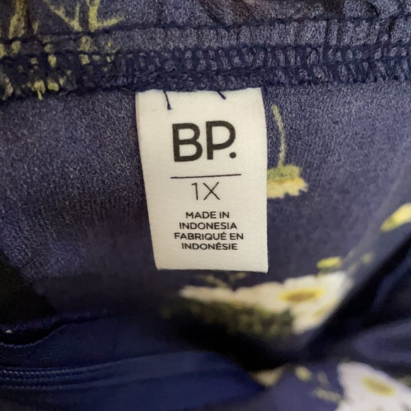 NWOT BP Ruffle Trim Floral Print MIDI Dress - Picture 3 of 10